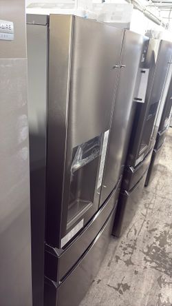 Frigidaire Gallery French Door Refrigerator