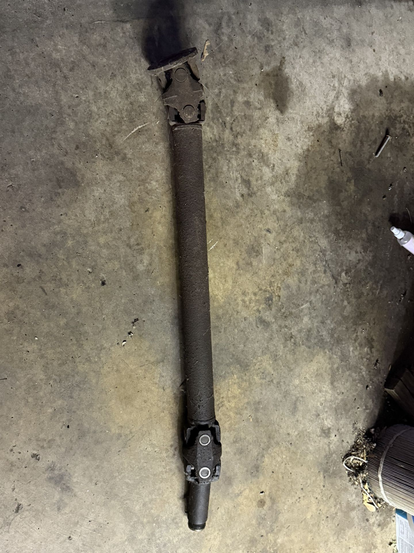 2007 Chevy Silverado 1500  Front Driveshaft 