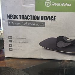 Neck traction device