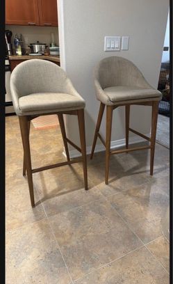 Bar chairs