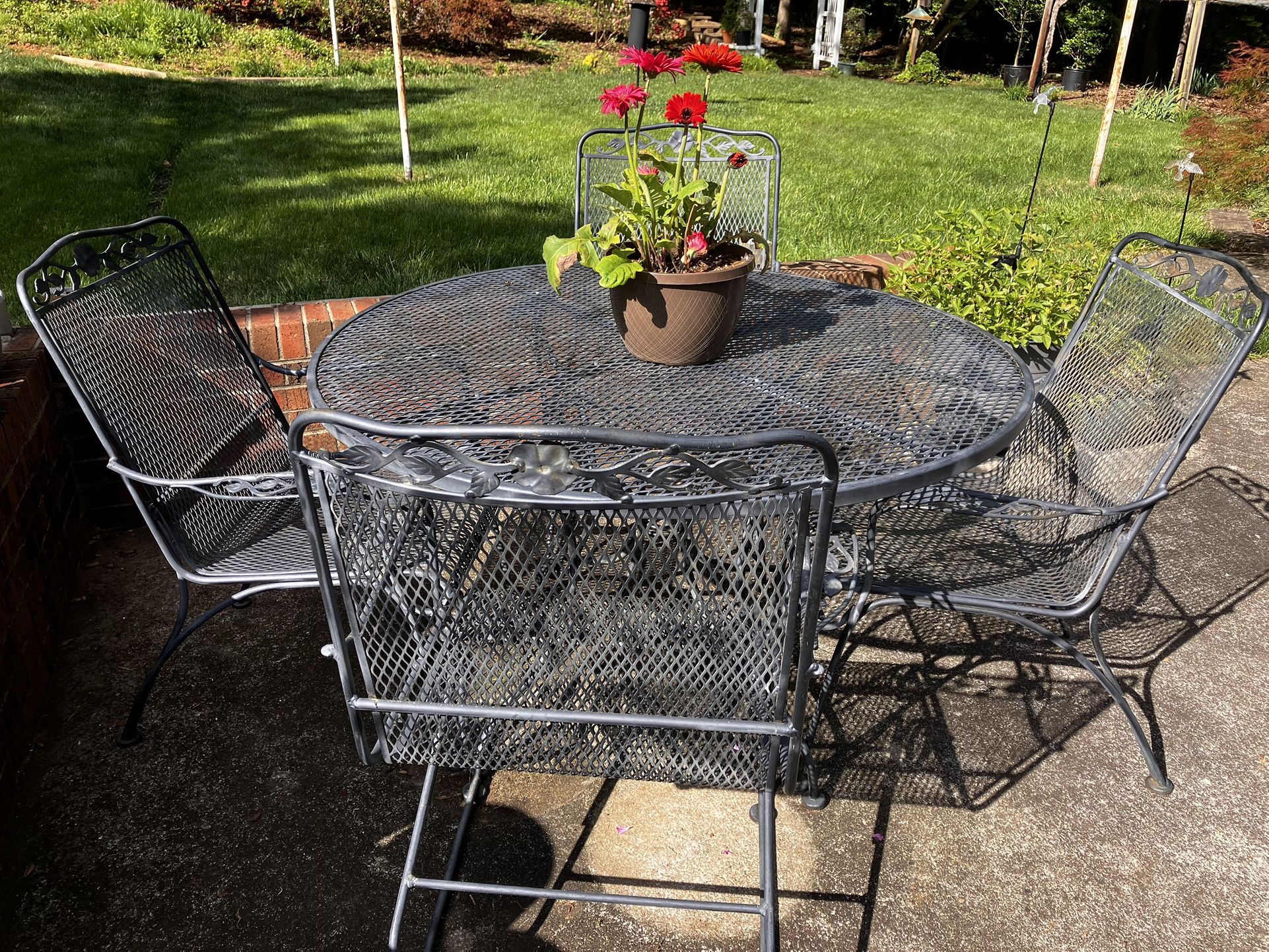 Wrought Iron Patio Furniture