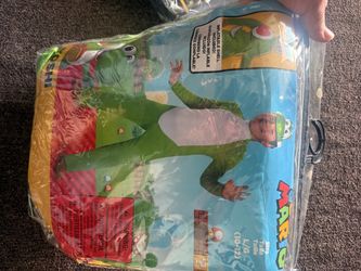 Yoshi costume