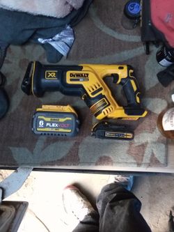 DCS367 DEWALT and 6AH Flex Volt 60V Battery