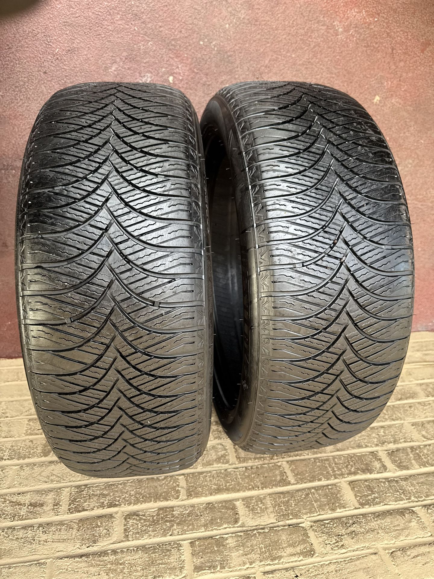 Set of 2 Nice WESTLAKE 225/50/18 ( We Install & Balance)