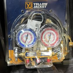 Charging Manifold with Hoses, Yellow Jacket Model 42044