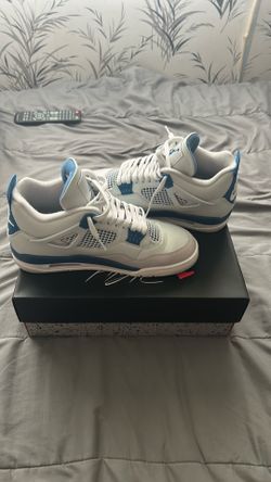 Air Jordan 4 Military Blue (2024) w/ Original Box – Size 10.5