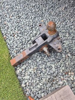 Heavy duty hitch $60