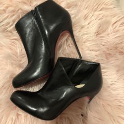 Christian Louboutin  3” Stiletto Ankle Bootie Sz 39