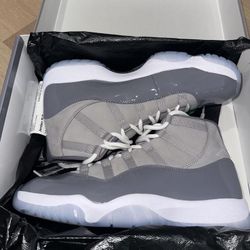 Retro Air Jordan 11 Cool Grey Size 10.5 US Mens