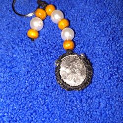 Plumas, Llaveros, Pulceras De Macramé 