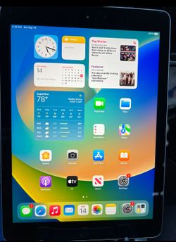 Apple iPad 5th Gen Latest iOS Unlocked WiFi