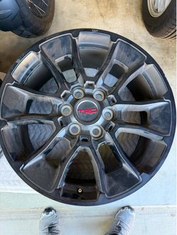 Toyota Tundra Wheels
