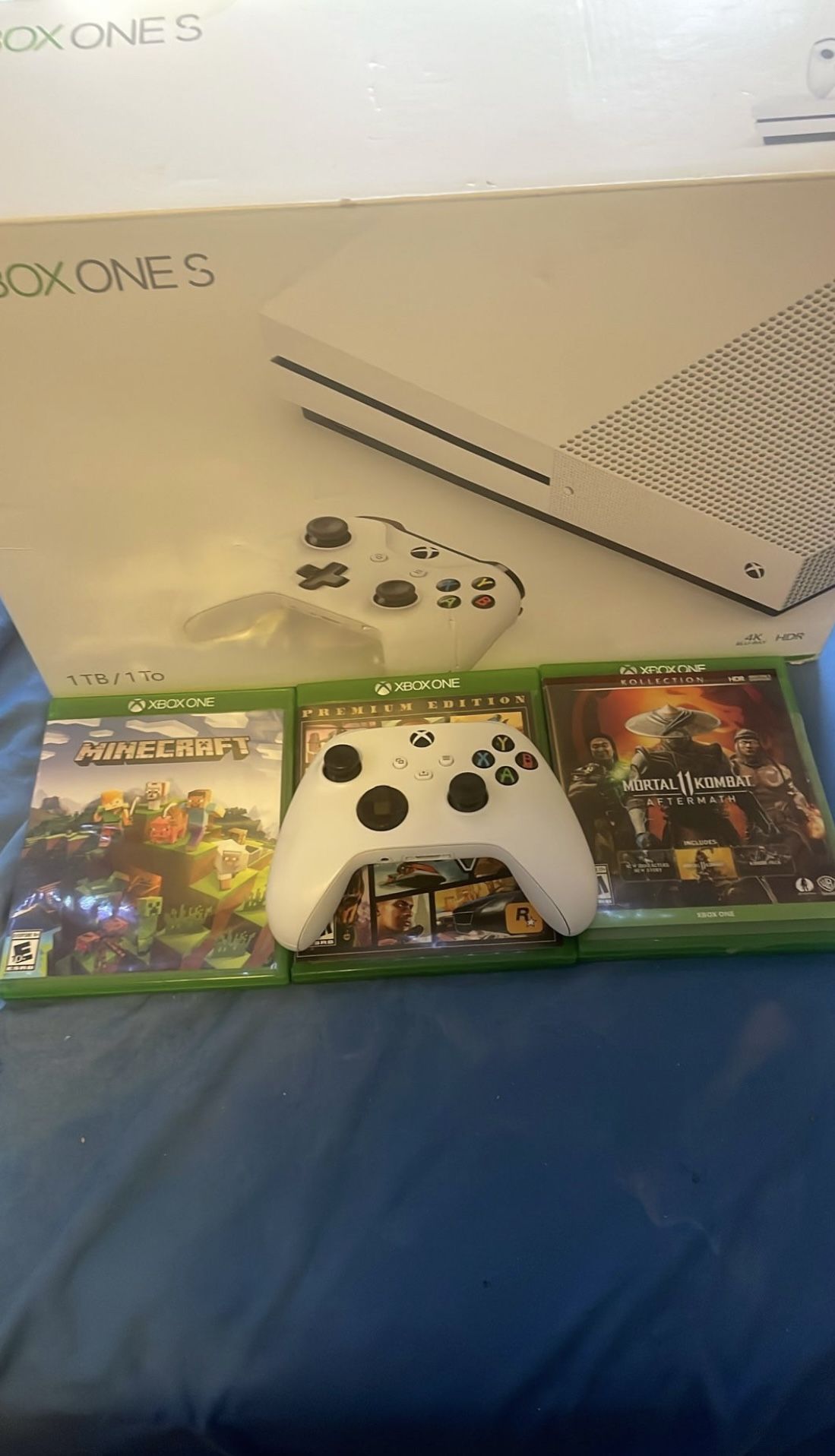 Xbox one S 1TB (White)