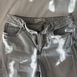 Pantalón Stradivarius 