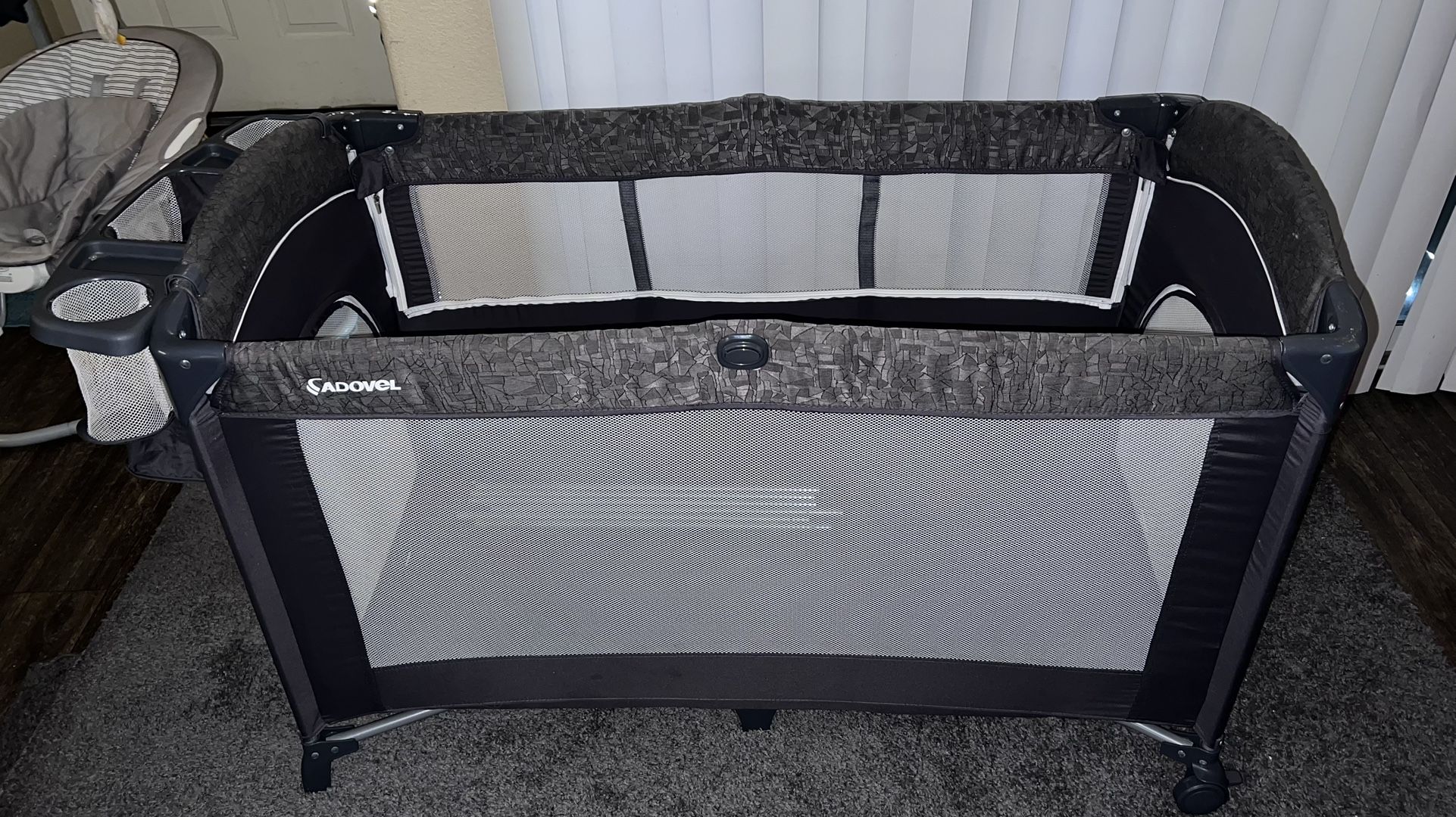 ADOVEL Baby Bassinet Bedside Crib, Pack and Play with Mattress