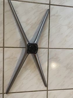 SAMSUNG TV Stand BN61-07745A