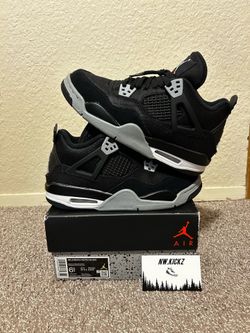 Jordan 4 “black canvas” size 6.5Y/8w. VNDS