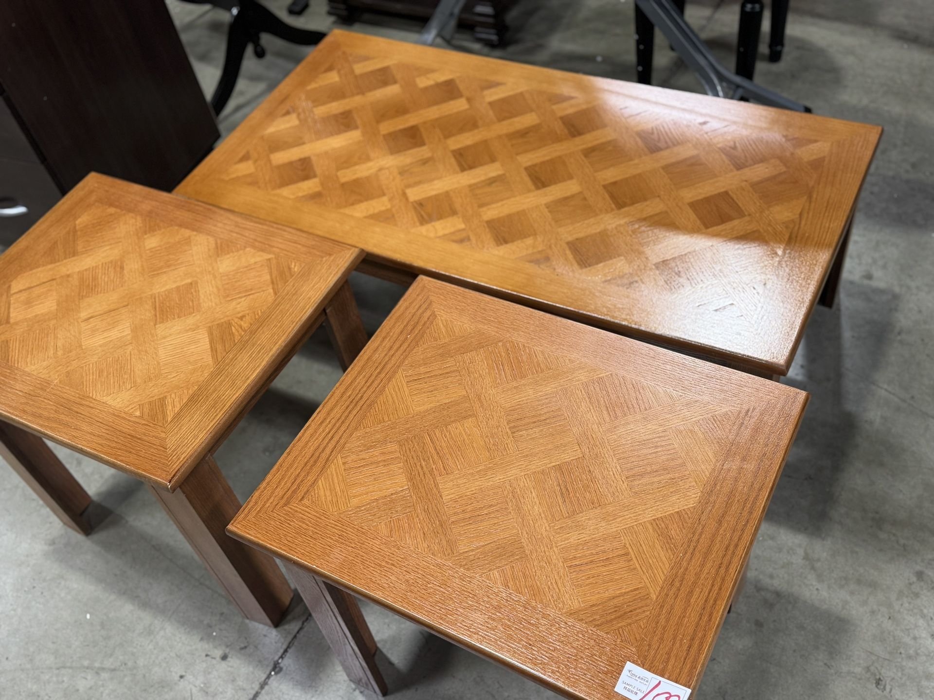 Coffee Table And End Table Living Room Set $100/3pcs