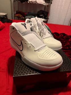 Brand new Nike Kobe 4 Protro Draft Day Pack Boston Celtics shoes size 9.5
