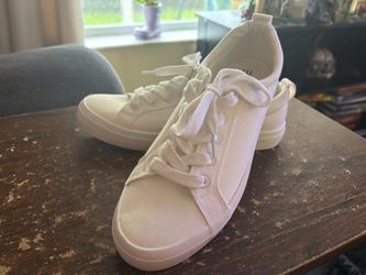 H&M White Canvas Low-Top Sneakers