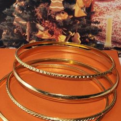 #1917, LOT 10K  GOLD PLATED ENAMEL BRACELETS, 4 ITEMS
