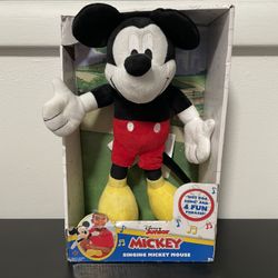 Disney Jr. Mickey Mouse Funhouse Singing Mickey Hot Dog Song Plush NEW IN BOX