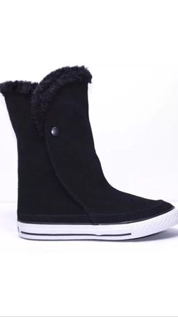 New converse all star chuck Taylor boots size 4 youth fits women's 6