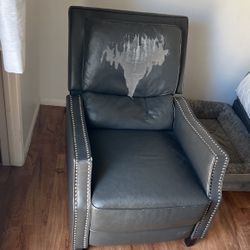 Recliner Chair