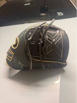 Rawlings REV1X REV205‑9XB – Black/Gold – Elite Condition