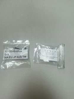 NEW OEM Tesla License Plate Screws Hardware Pack (Model S, X, 3, Y)