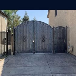 Metal Gates And Fences 