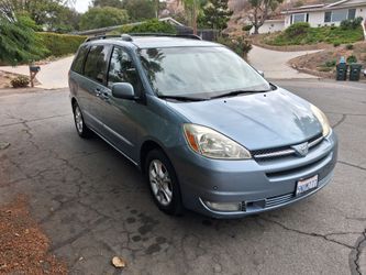 2005 Toyota Sienna