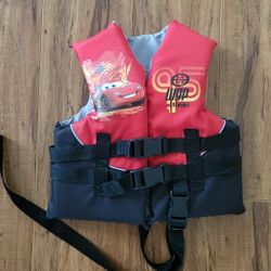 Like New Disney Lighting  McQueen Cars Life Vest Jacket ( 30 -50 lbs). Price Firm!