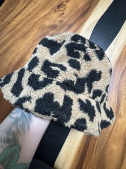 Leopard Print Sherpa Bucket Hat