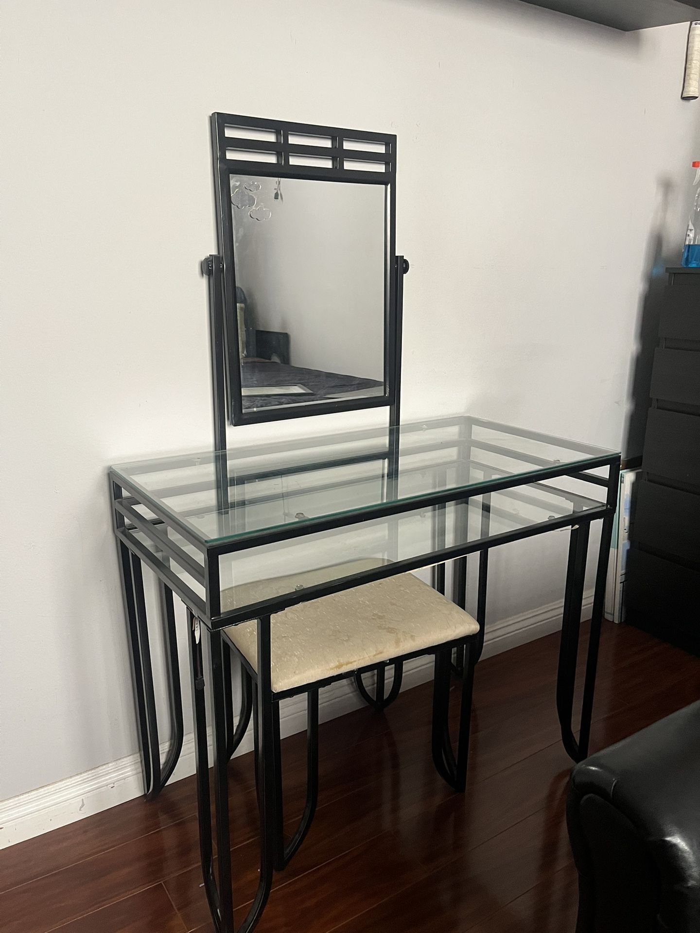 Vanity Desk with Stool