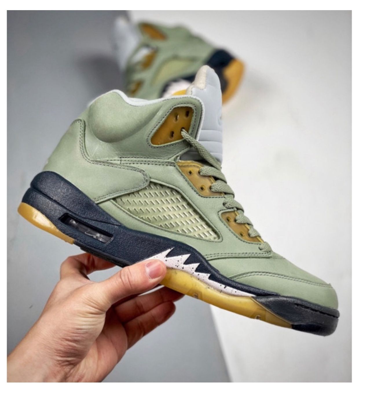 2021 Nike Air Jordan 5 Retro Jade Horizon Desert Sand Sneaker’s