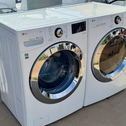 LG Electric Washer And Dryer 