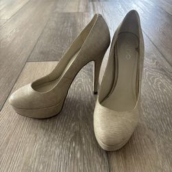 ALDO Beige Nude Snake Embossed Vegan Leather Rounded Toe Platform Stiletto Pumps Size 7