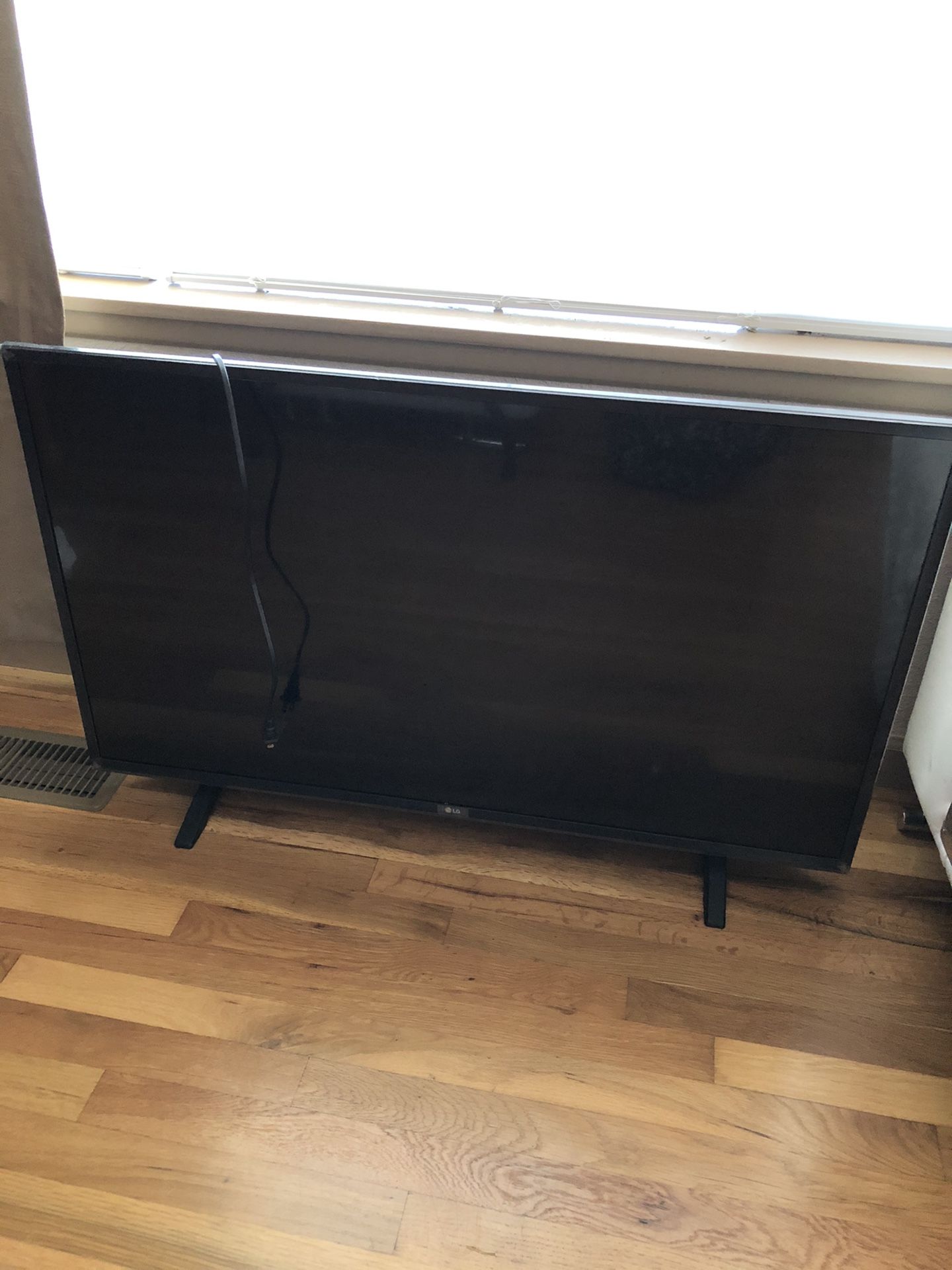 LG TV