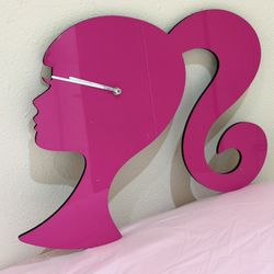 Stylish Modern Wall Clock – Home & Office Decor”