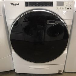 27” Whirlpool Washer/Dryer combo(Used)