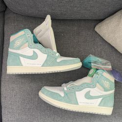 Jordan 1 Retro High Turbo Green 9.5