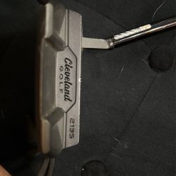 Cleveland Frontline Putter W/Lampkin grip And Head Cover
