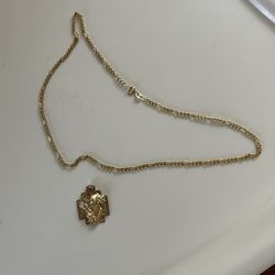 14k  Gold Necklace w/ Religous Pendant