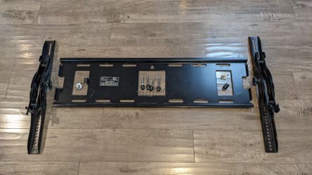 TV Wall Mount - 200lb Capacity. Hardware Included