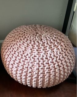 Blush Pink Chunky Knit Pouf Ottoman