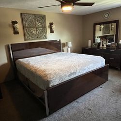 Bedroom Set King Size