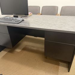 Large Desk