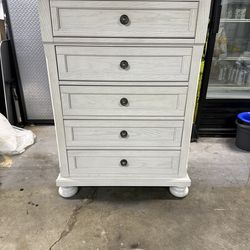 Ashley Furniture Dresser