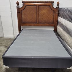 FULL SIZE BED FRAME  HEADBOARD WITH RAILS  FREE DELIVERY 🚚🚚🚚🚚